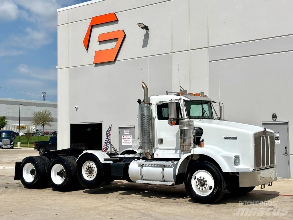 Kenworth T 800 牵引车