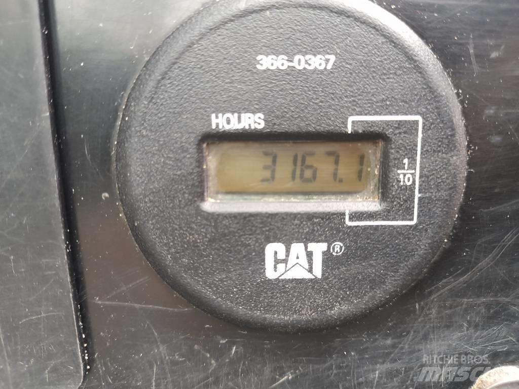 CAT 308 E 2 CR 中型挖掘机