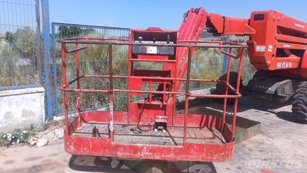 Manitou 180 ATJ 曲臂高空工作平台