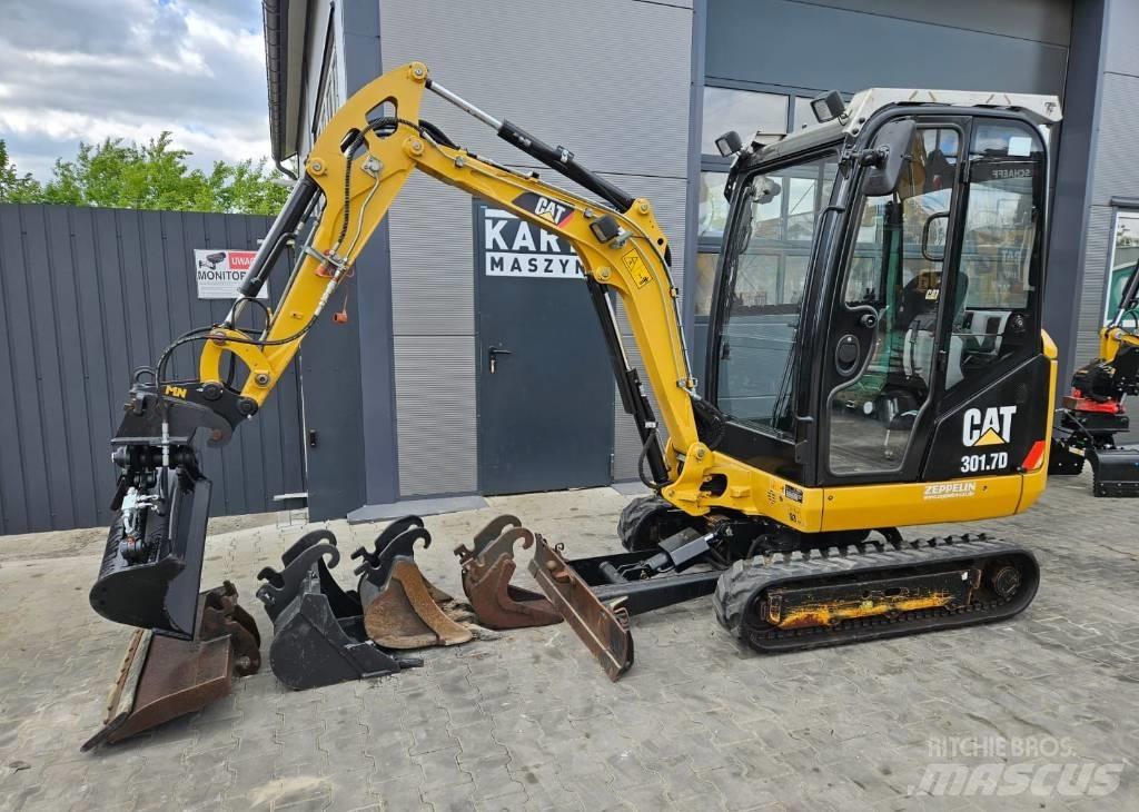 CAT 301.7 D 小型挖掘机