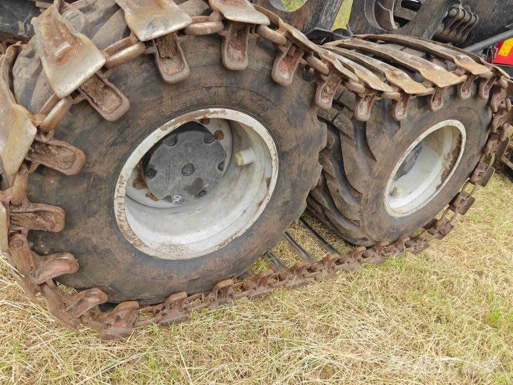 Komatsu 855 集运机