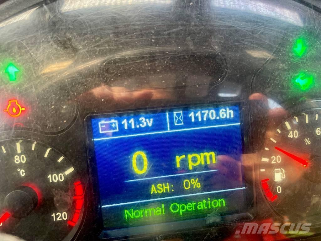 VM Loader 1040 LX 小型装载机