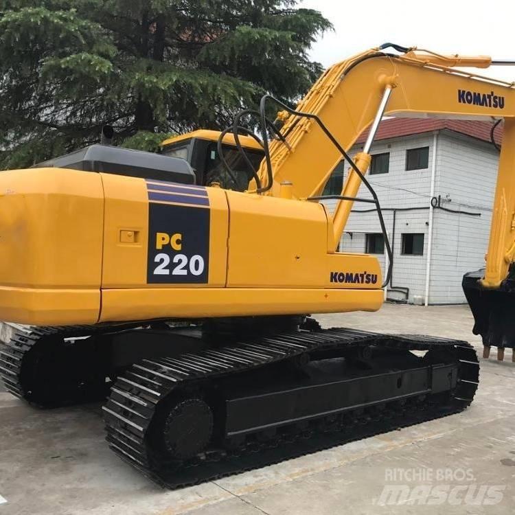 Komatsu pc220-7 履带挖掘机