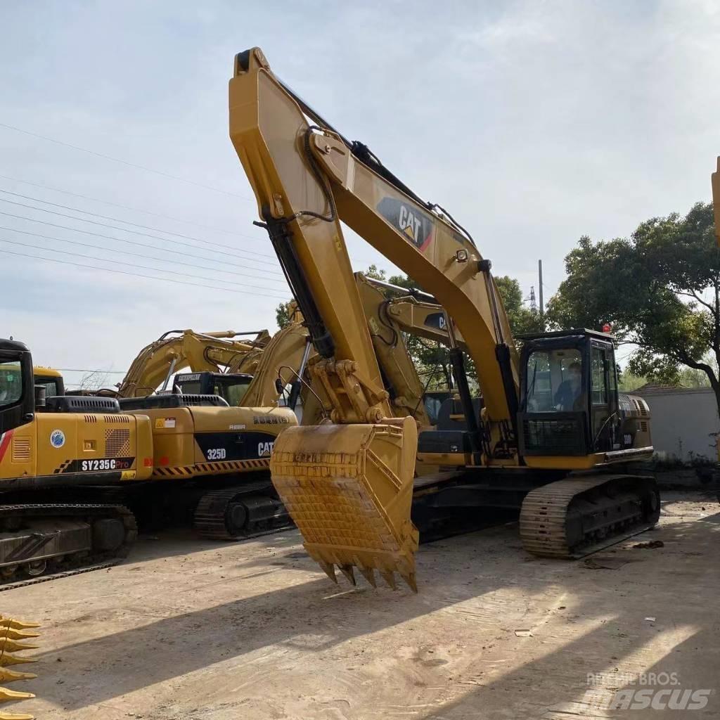CAT 330 履带挖掘机