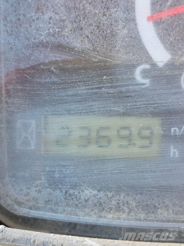 Kubota U 17 小型挖掘机