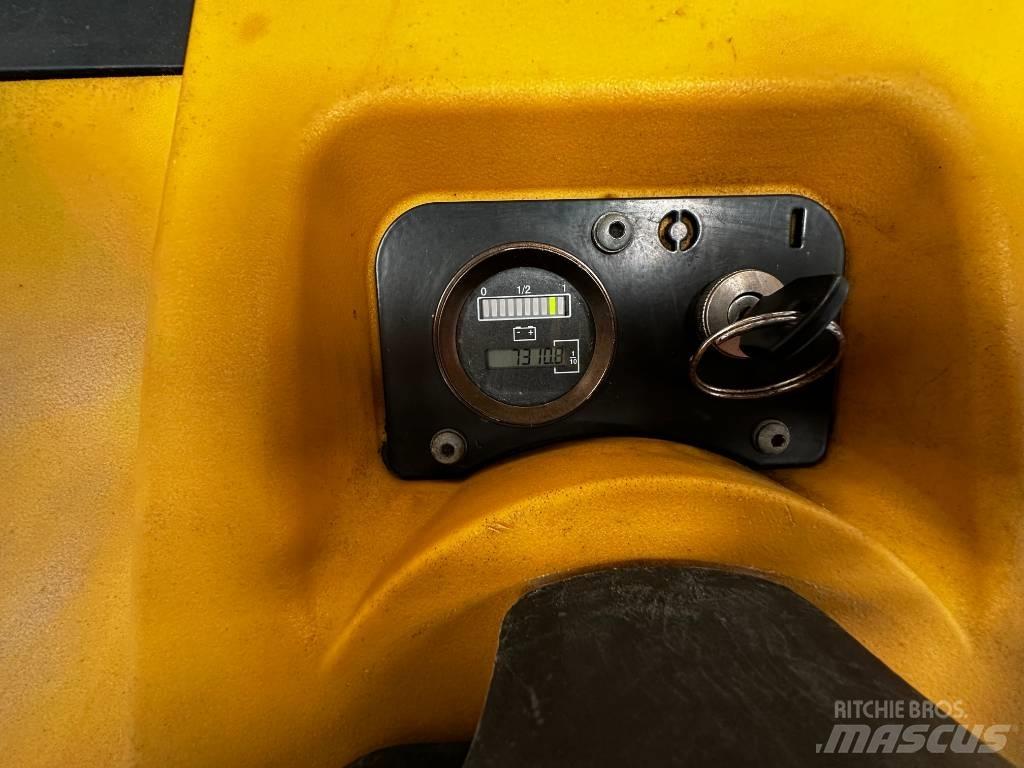 Yale MO25 低架装载机