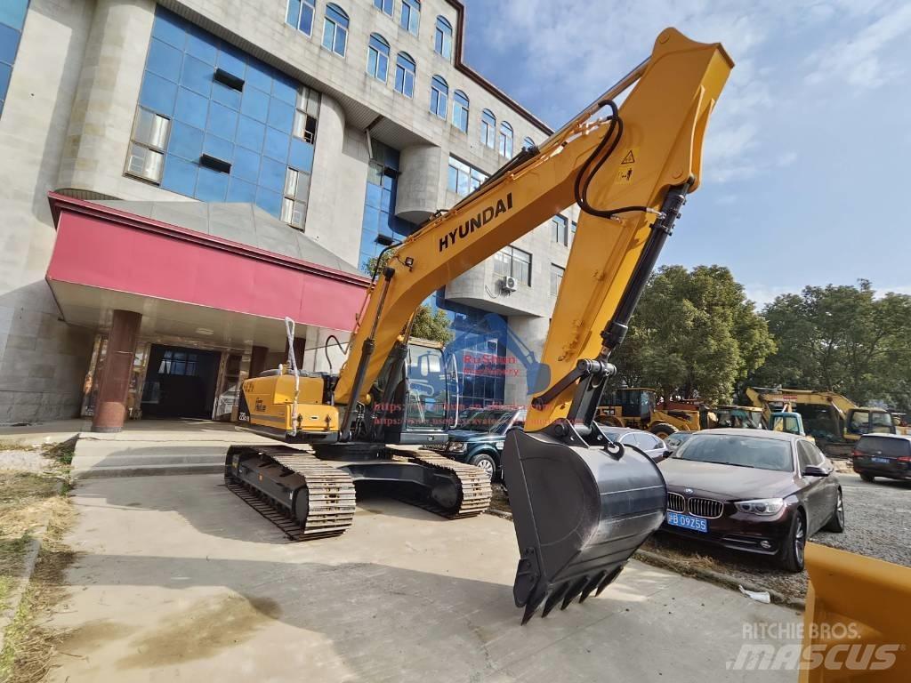 Hyundai 220 履带挖掘机