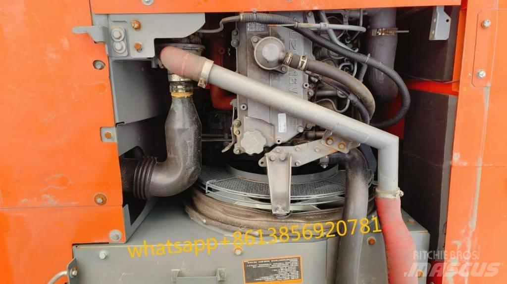 Hitachi ZX 200 履带挖掘机