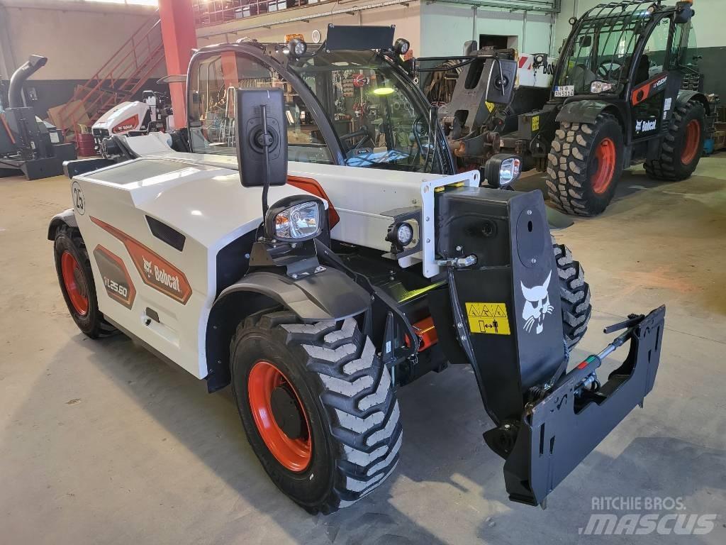 Bobcat TL25.60RB 伸缩臂叉装车|叉装车