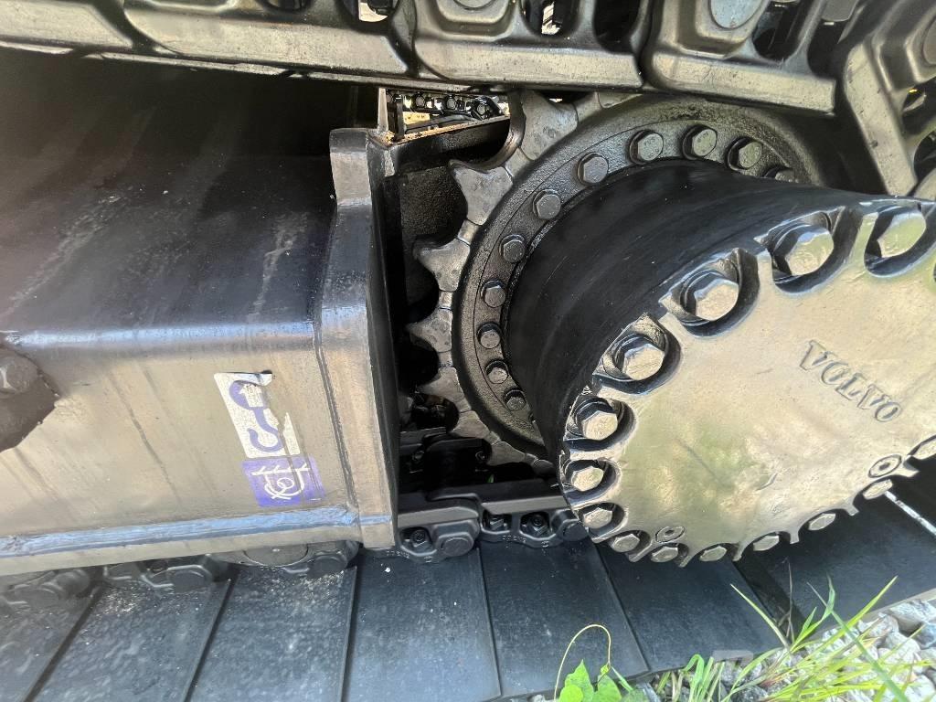 Volvo EC 300 履带挖掘机