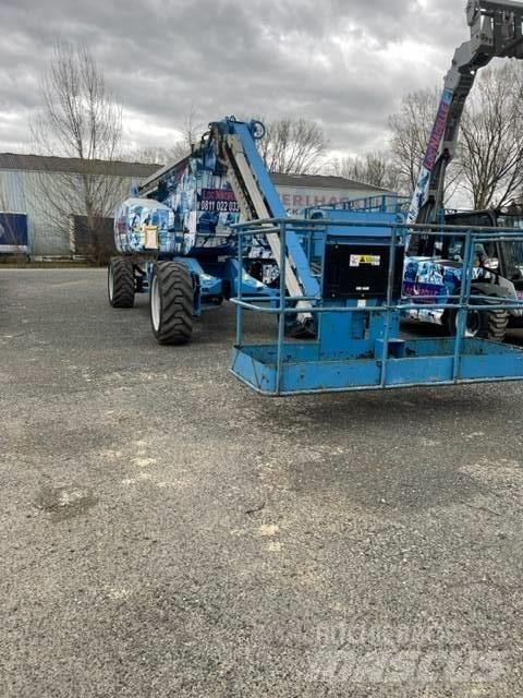 Genie ZX 135/70 曲臂高空工作平台