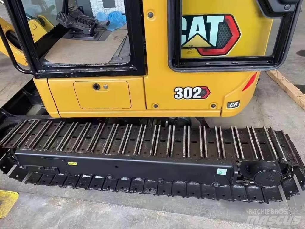 CAT 302 小型挖掘机