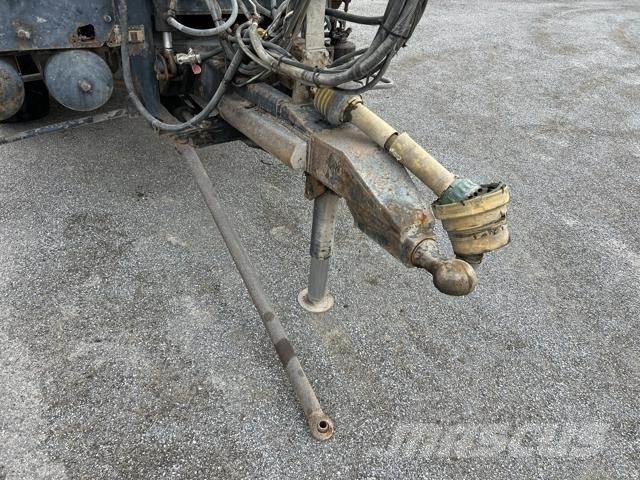 Peecon car-260 L 自卸拖车