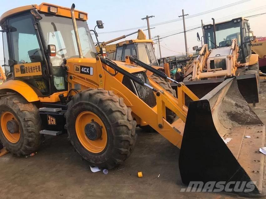 JCB 4CX 反铲装载机