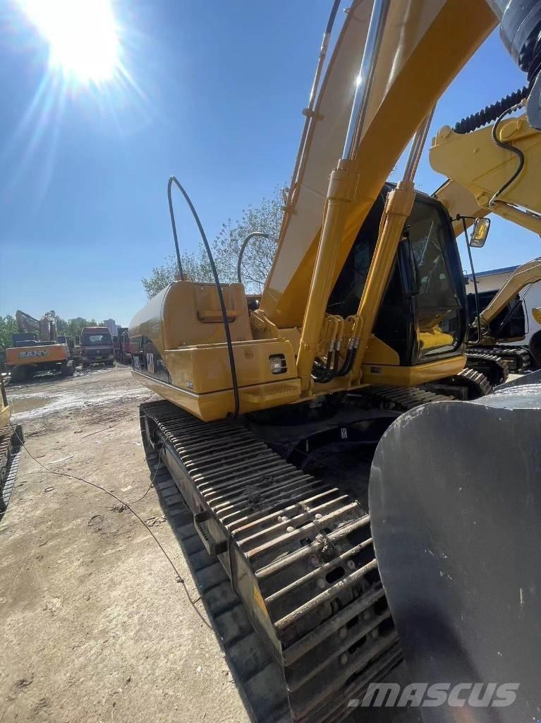 CAT 320 C 履带挖掘机