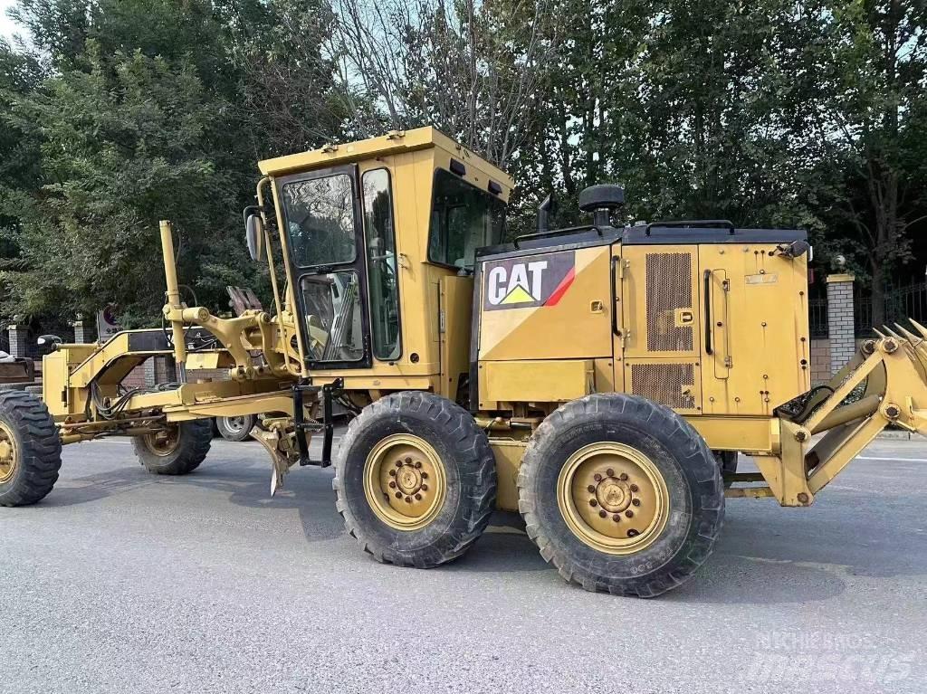 CAT 140 K 平地机/推土机