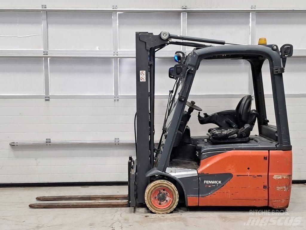 Linde E16-02 电动叉车