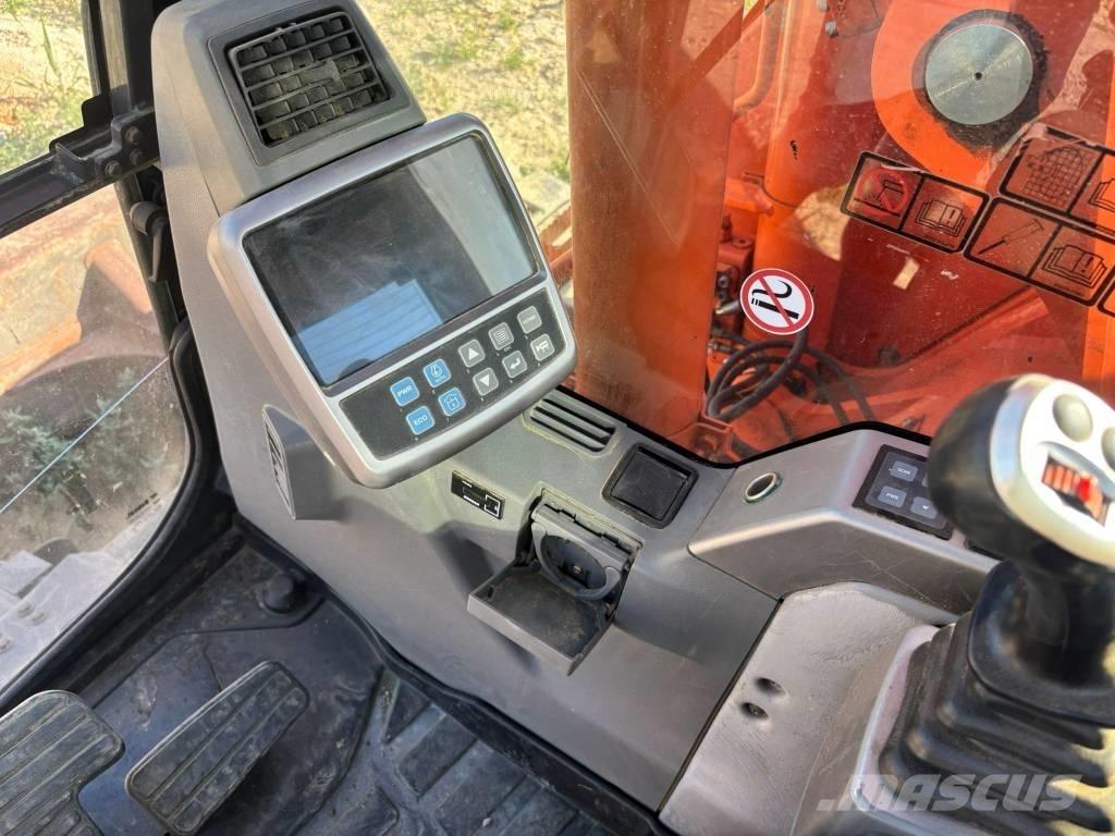 Doosan DX 140 LCR-3 履带挖掘机