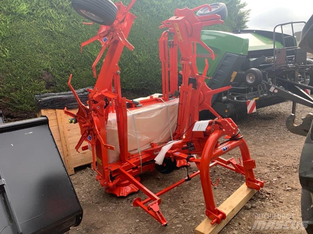 Kuhn GF6503 TEDDER 犁耙和摊草机