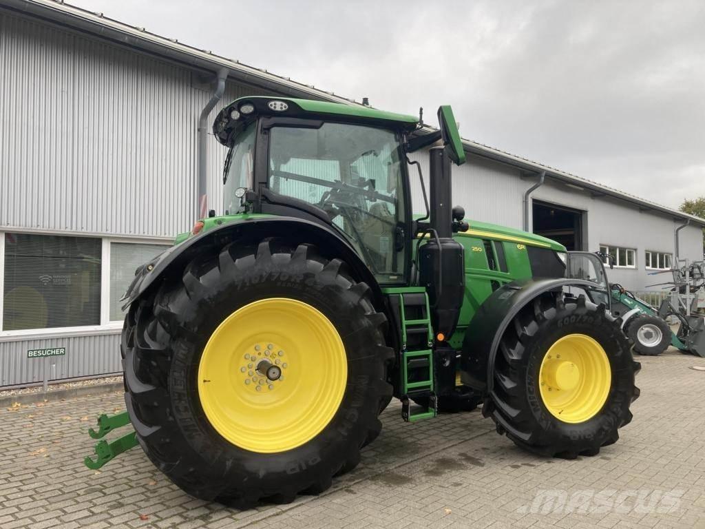 John Deere 6R250 拖拉机/农用车