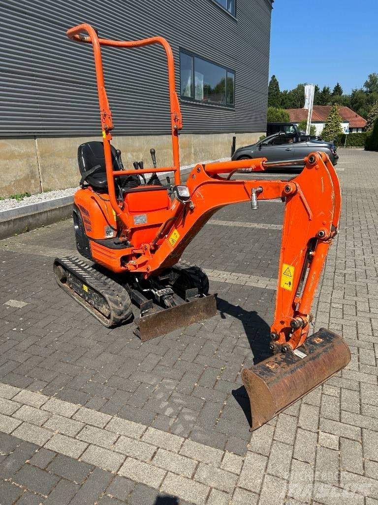 Kubota U 10-3 小型挖掘机