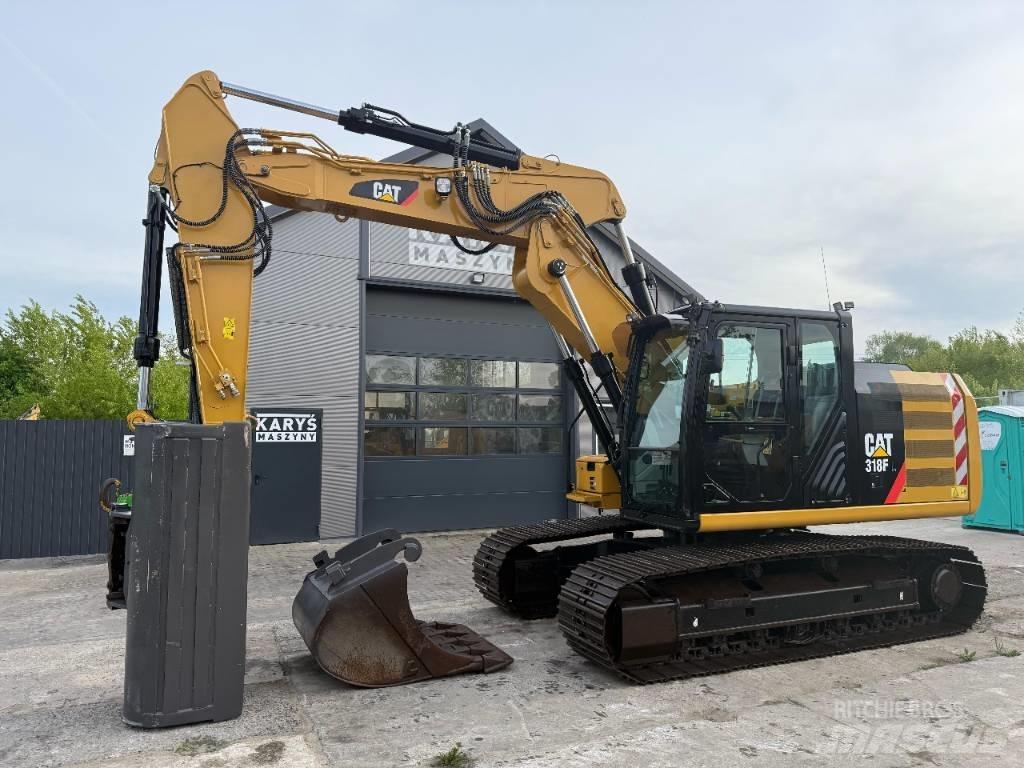 CAT 318 履带挖掘机