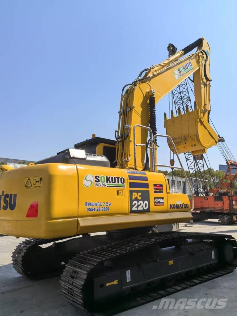 Komatsu PC 220-8 履带挖掘机