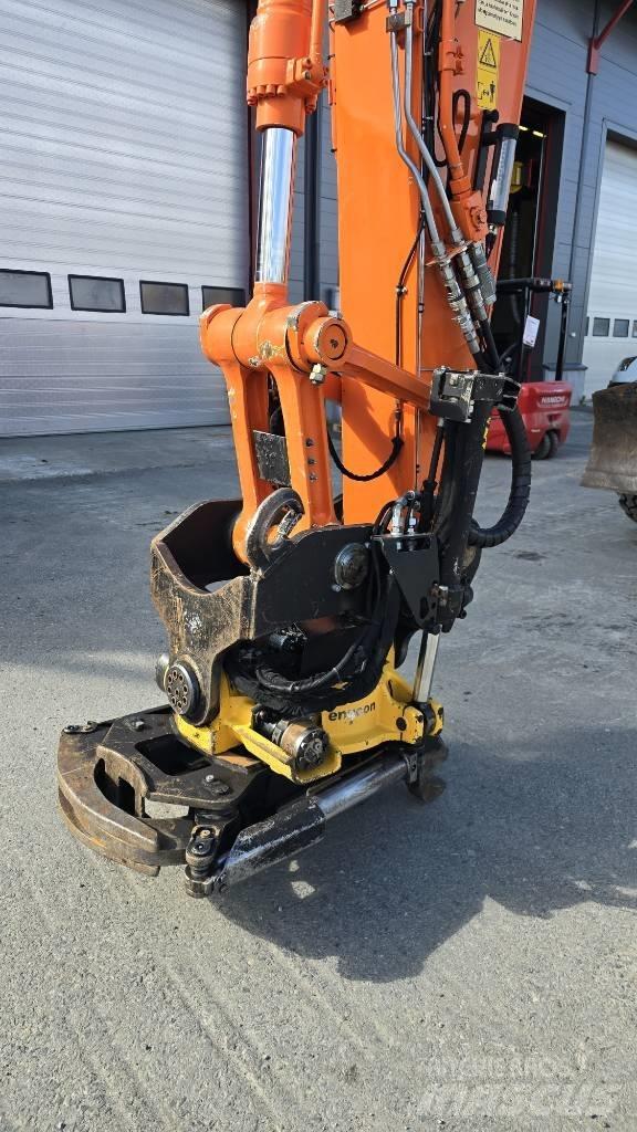 Hitachi ZX 170 W-5 轮式挖掘机