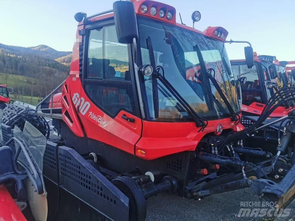 Kässbohrer PB 600 铲雪车
