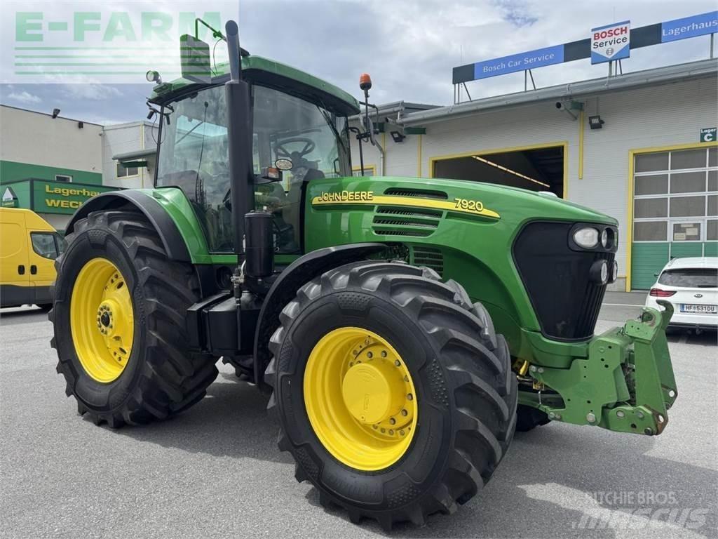 John Deere 7920 拖拉机/农用车