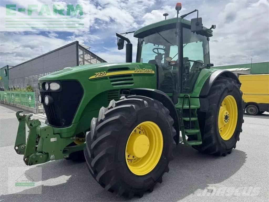 John Deere 7920 拖拉机/农用车