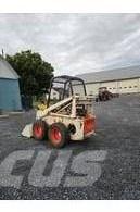 Bobcat M600 滑移装载机