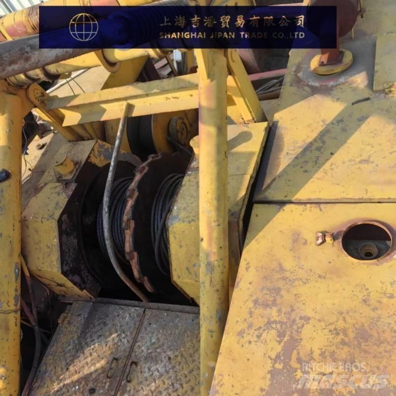 Hitachi KH180 履带起重机