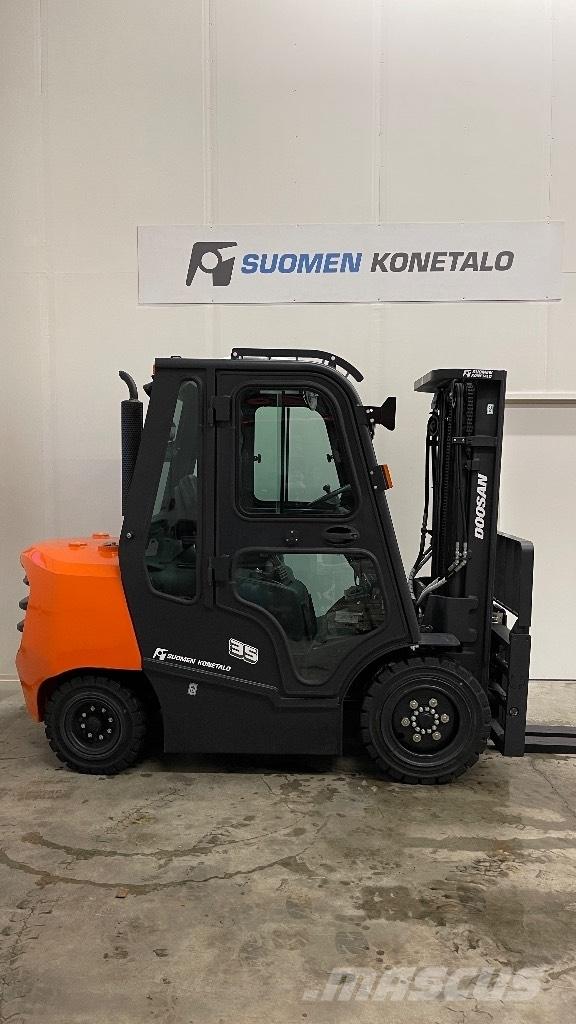Doosan D35NXP 柴油叉车