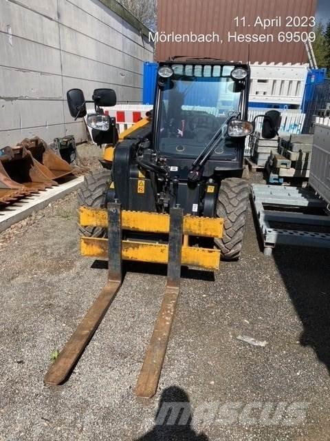 JCB 516-40 伸缩臂叉装车|叉装车