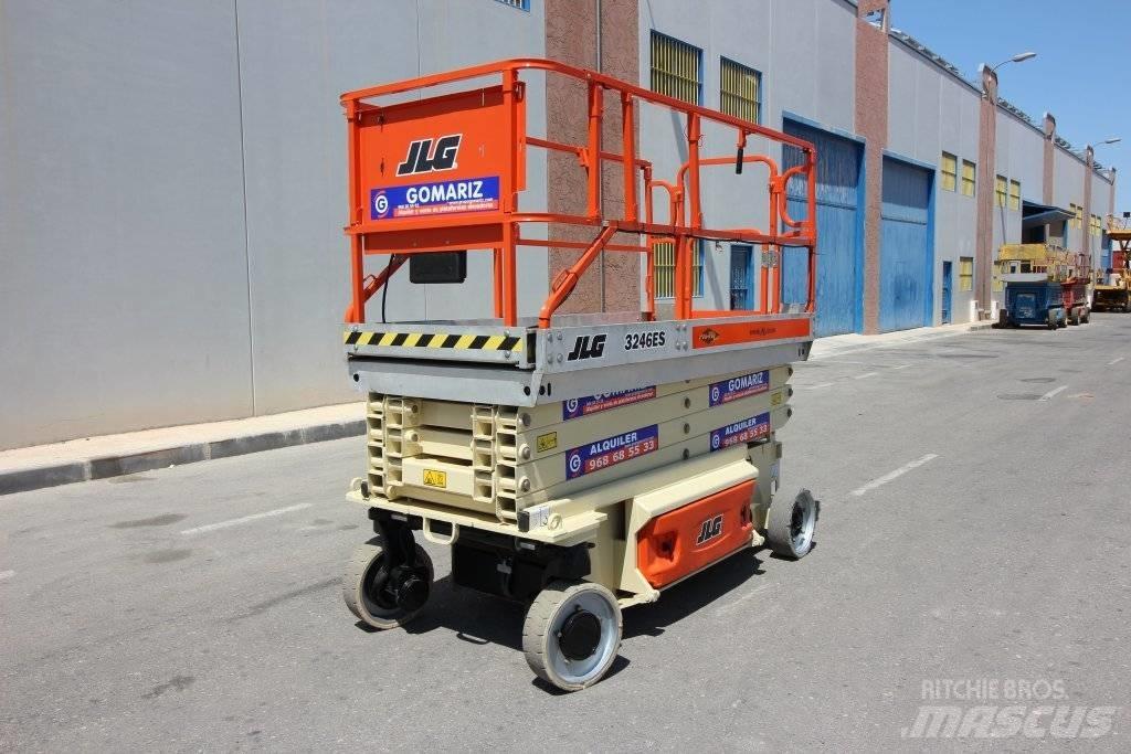 JLG 3246 ES 剪叉式升降机
