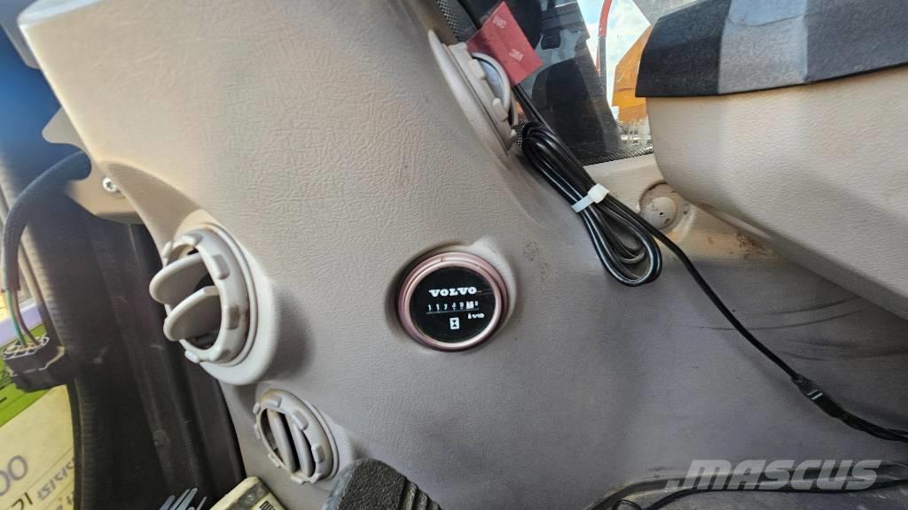 Volvo EW 205 D 轮式挖掘机