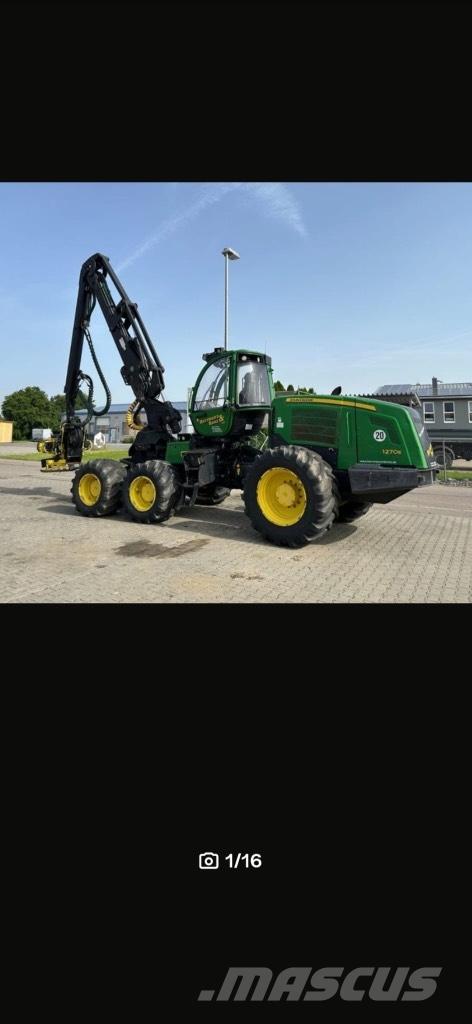 John Deere 1270E 收割机