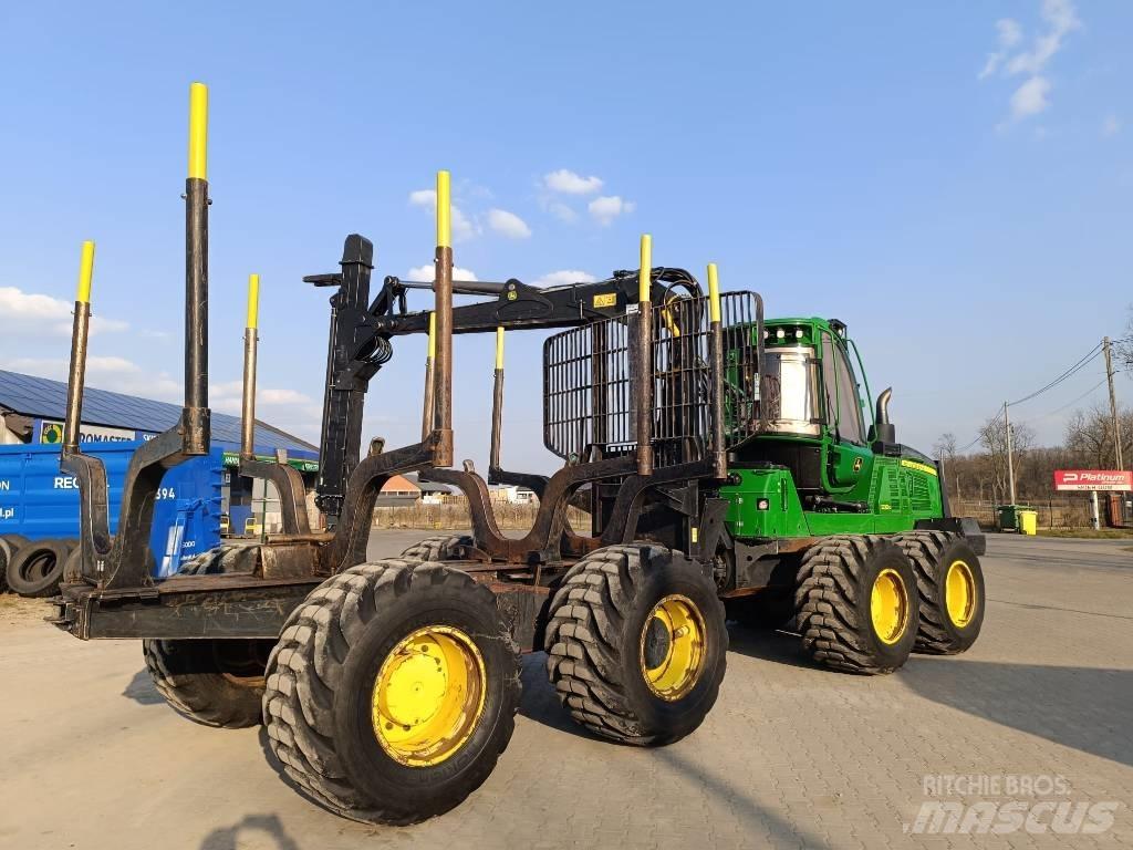 John Deere 1210 G 集运机