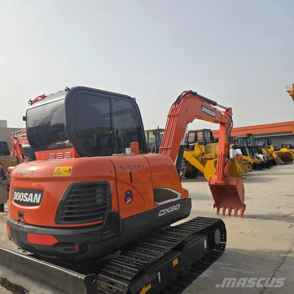 Doosan DX 60-9 C 小型挖掘机