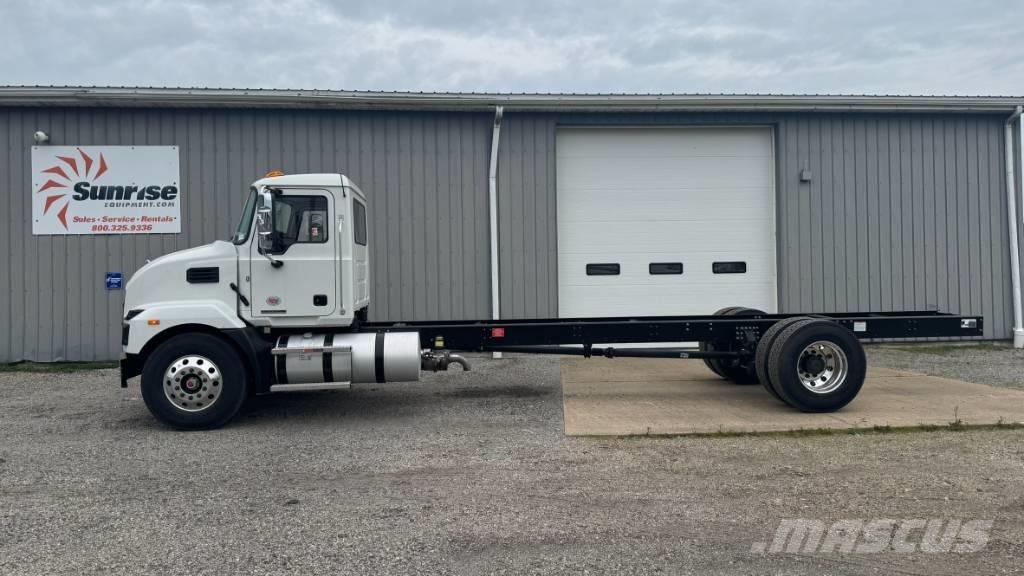  2025 Mack MD 6 平板车