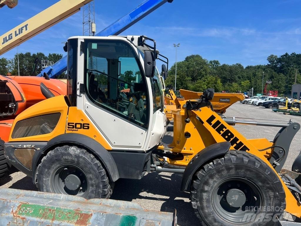 Liebherr L 506 轮式装载机