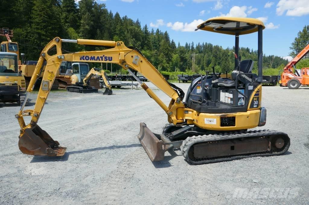 Komatsu PC 30 MR-3 小型挖掘机
