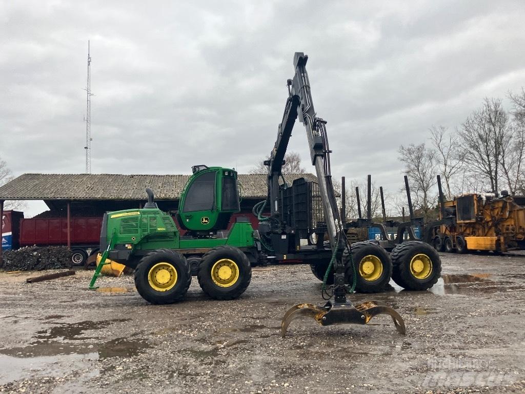 John Deere 1910G 集运机