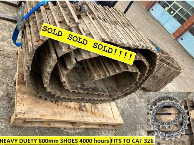 CAT 326 履带挖掘机
