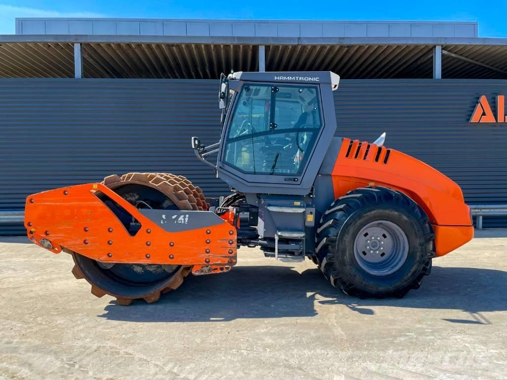 Hamm H 16I P 单轮压路机