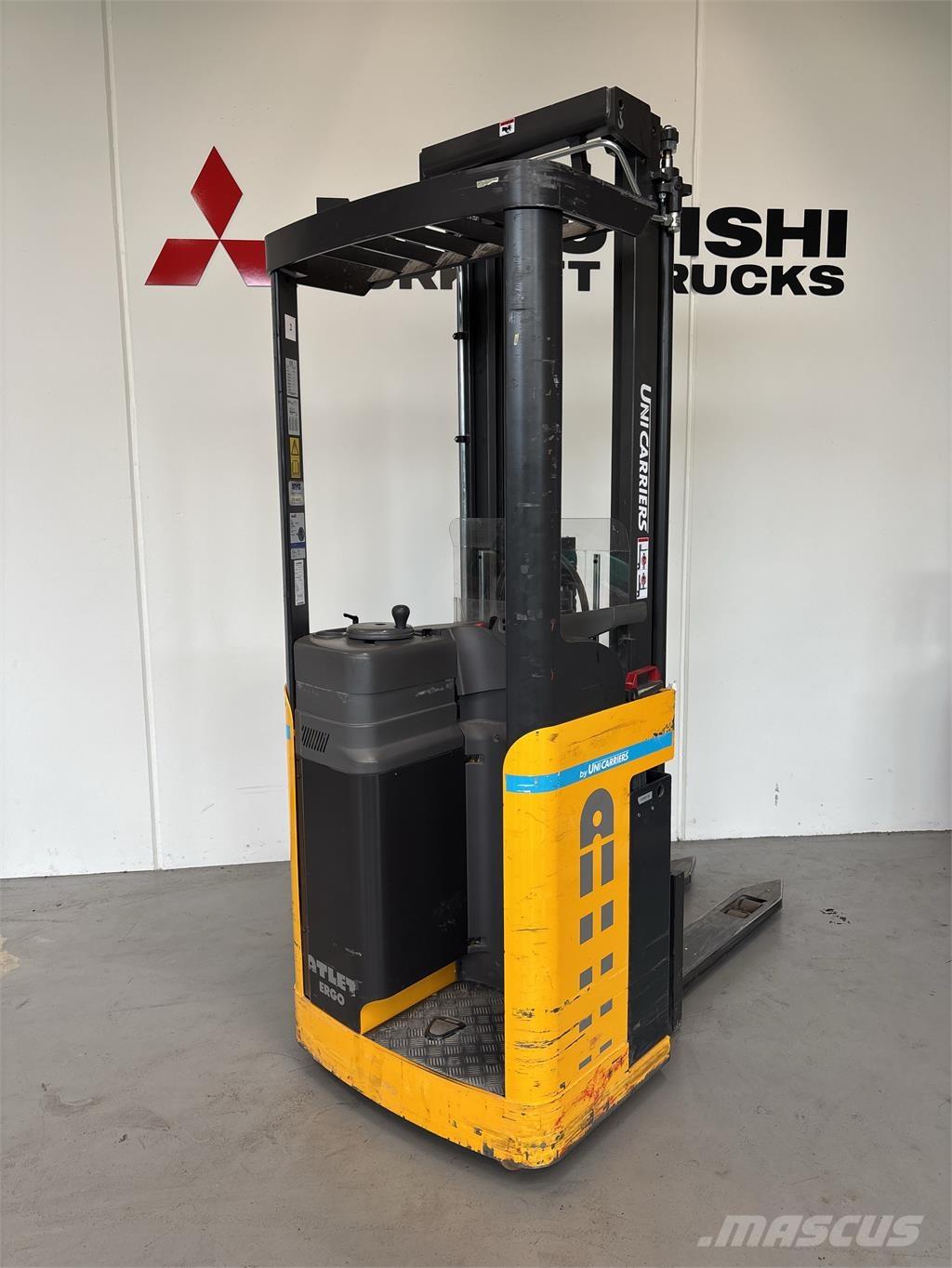 Atlet A160 行走式堆垛机