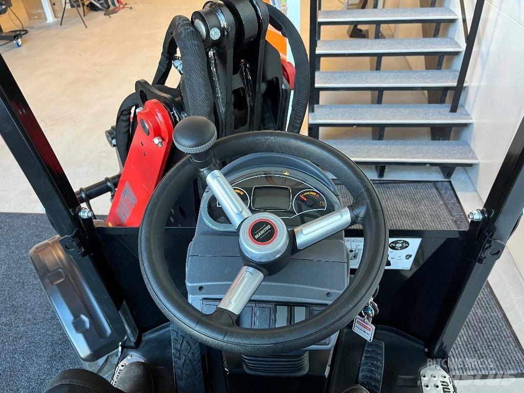 Manitou MLA 2-25 H 多功能装载机