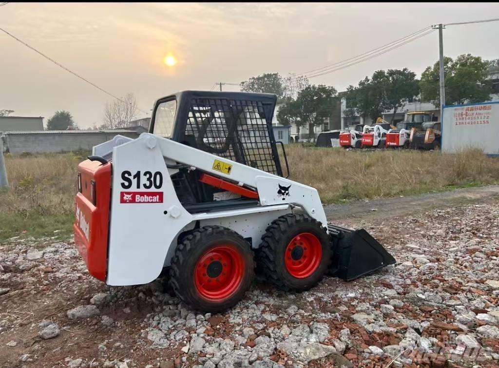 Bobcat S 130 滑移装载机