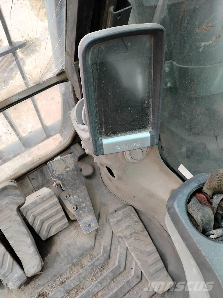 Volvo EC 210 C 履带挖掘机